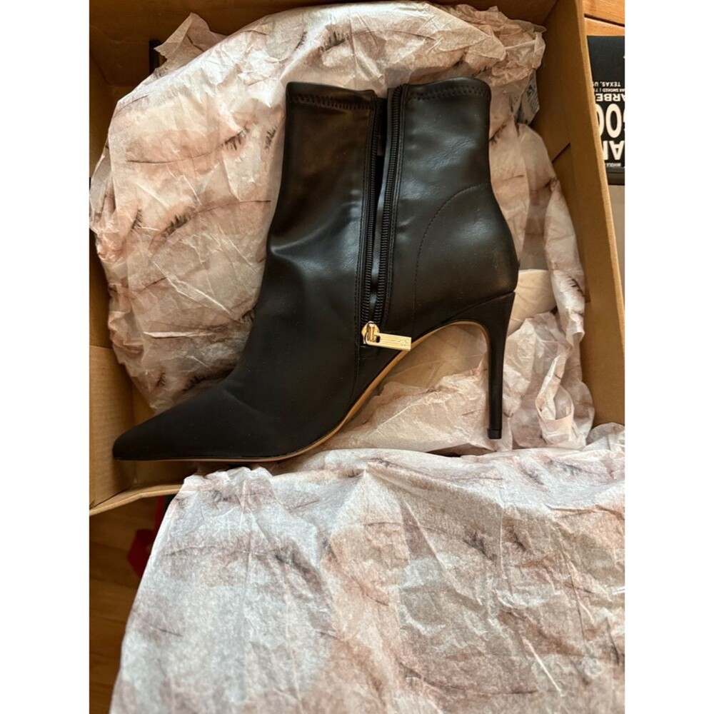 Jessica Simpson Black Pointed Toe Stiletto Ankle Boots with Side Zip